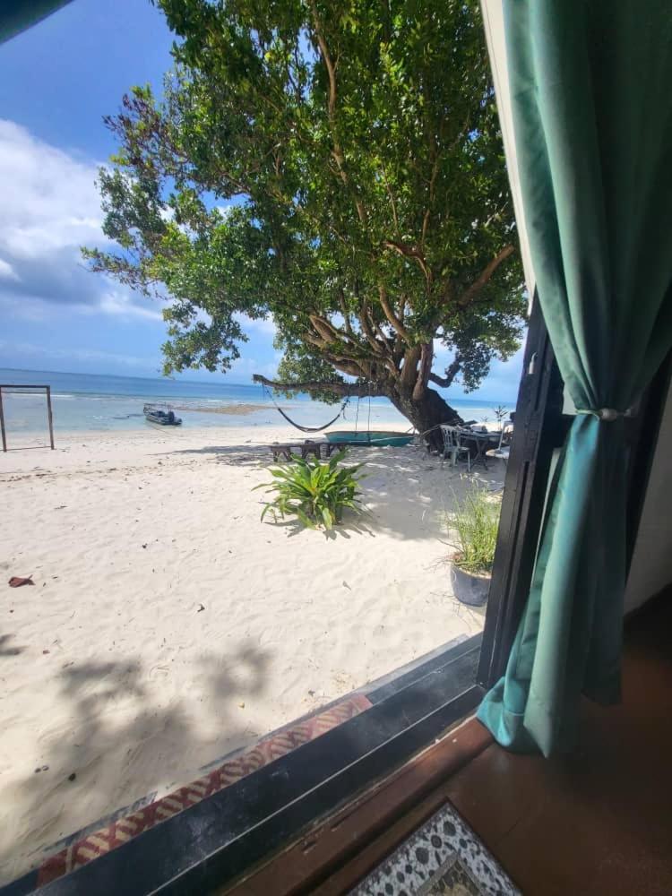 Dewati Roomstay B&B Lang Tengah Buitenkant foto