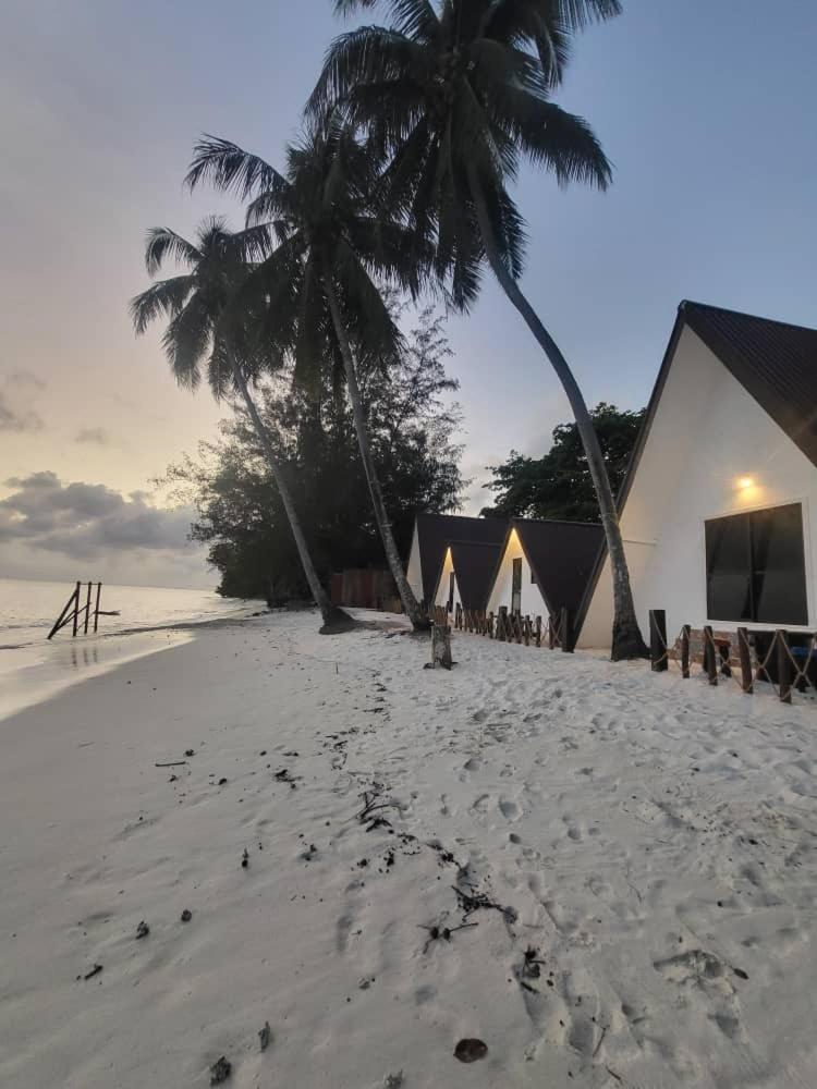 Dewati Roomstay B&B Lang Tengah Buitenkant foto